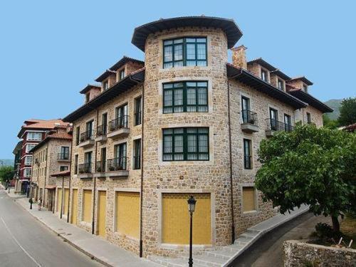Hotel Villa De Cabrales Arenas De Cabrales Exterior foto